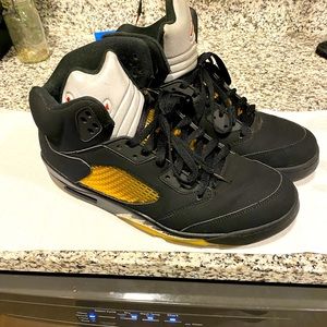 Jordan 5 retro metallic 2000 size 13 like new worn 1 time og box